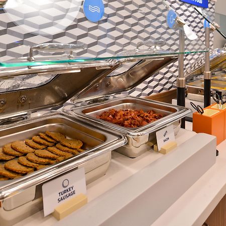 西阿玛里洛智选假日酒店及套房 阿馬里洛 外观 照片